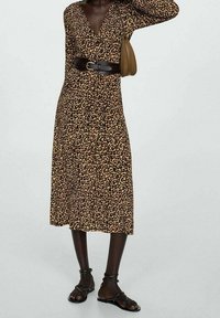 Mango Vestido informal - brown