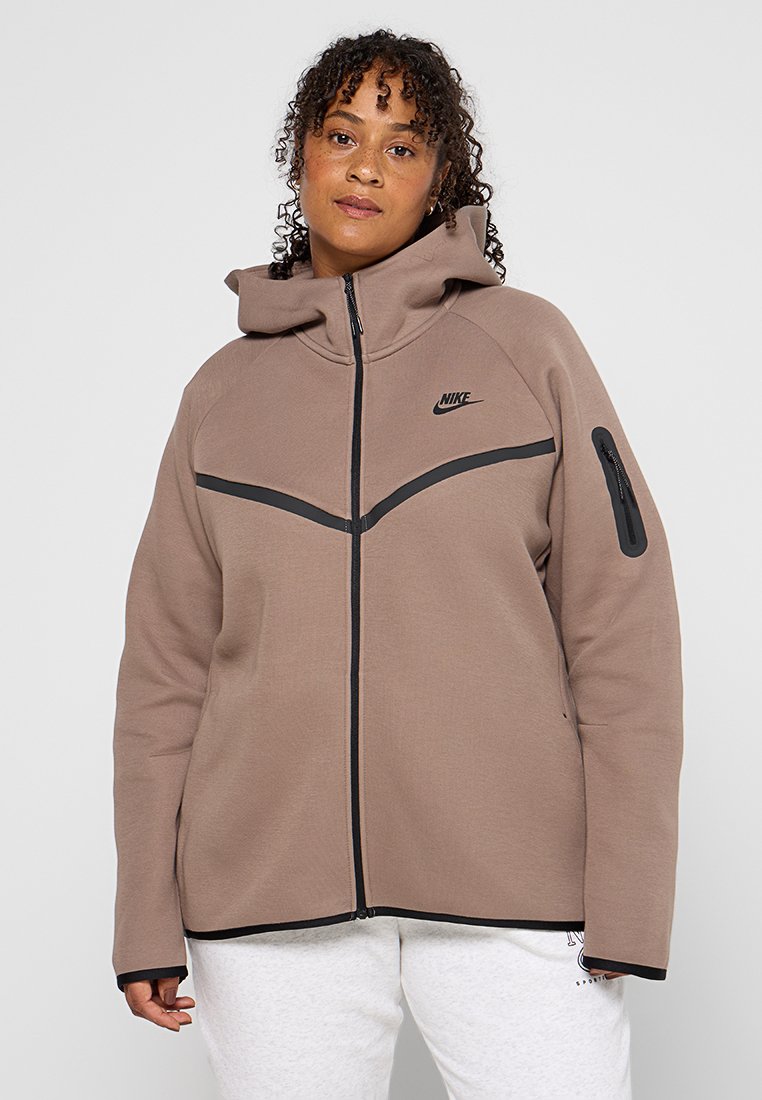 Nike Sportswear Trainingsvest bruin