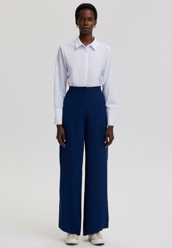 WIDE CREPE - Stoffhose