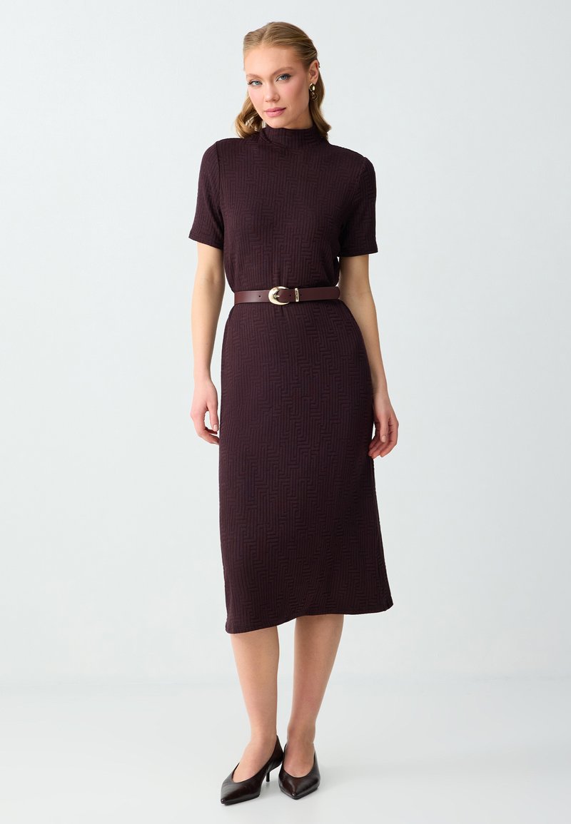 Jimmy Rave Robe Design Jimmy Key Robe pull - brown/marron foncé - ZALANDO.FR
