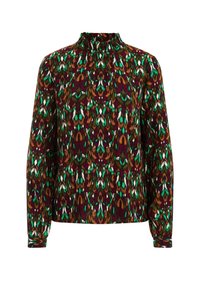 Långärmad blus med hög krage; har ett flerfärgat mönster i grönt, brunt och vitt mot en mörk burgundybakgrund.