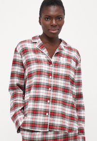 GAP Nattplagg set - white/red/green
