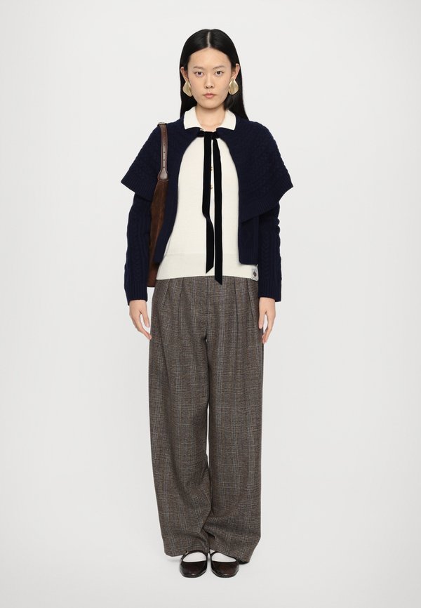 CALEB CABLE KNIT TIE FRONT - Cardigan3