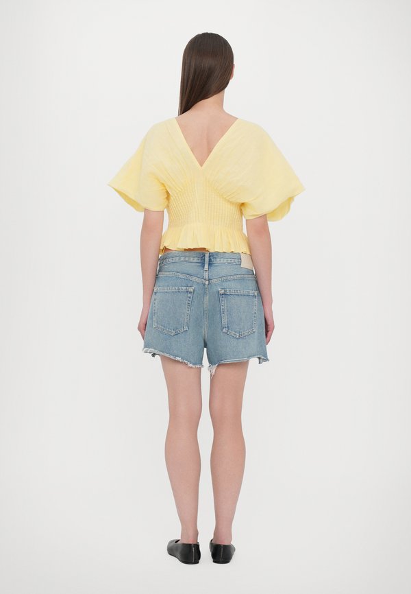 ZORA SOLID PLEATED - Blouse - butter2