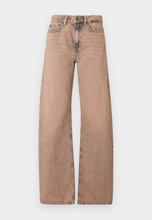 Vaaleanruskeat leveät farkut, jotka on valmistettu denimistä. Niissä on klassinen vyötärö, viisi taskua ja haalistunut pinta.