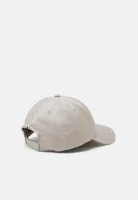 Tommy Jeans LINEAR LOGO UNISEX - Șapcă - silver grey
