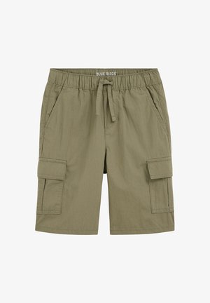 Pantaloni scurți cargo verde măsliniu cu talie elastică, șnur de ajustare, buzunare laterale și buzunare cu clapetă pe fiecare coapsă.