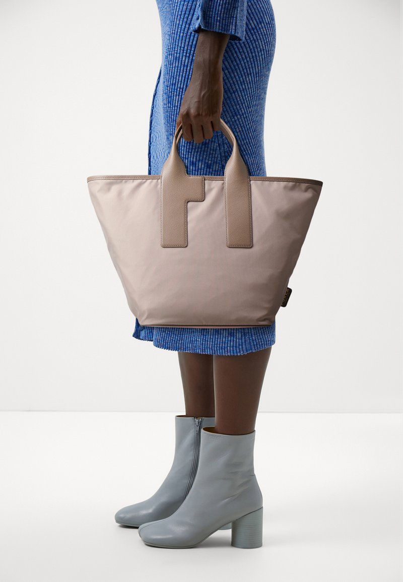Furla ARCO FLY TOTE - Velika torba - ballerina/alba/greige
