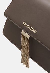 Valentino Bags PICCADILLY - Mala a tiracolo - taupe