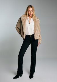 Big Star ADELA  - Bootcut-teksad - schwarz