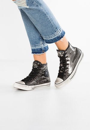 Converse, Sneakersy wysokie