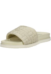 Beige vævet skydesandal med en tekstureret overdel, flad sål og blød polstring. Har en bred rem og minimalistisk design.