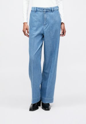 ULTRA HIGH PLEATED TROUSER ASTOR - Široké nohavice - blue denim