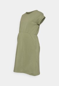 Vestido de maternidade em verde oliva, feito de um tecido suave, com mangas curtas, decote redondo, cintura ajustada e bolsos laterais.