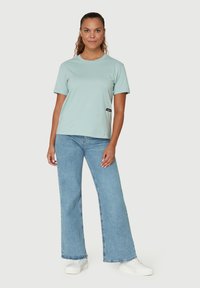 Sail Racing W RACE HEAVY TEE - T-shirts basic - green mist