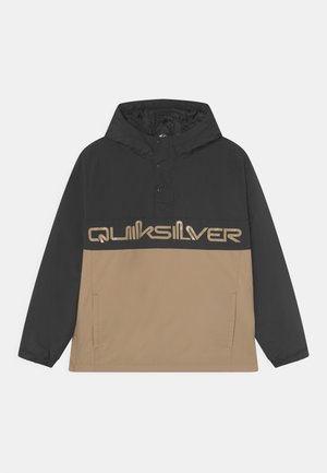 Czarna i beżowa bluza z kapturem, kieszeniami z przodu oraz logo "Quiksilver" na piersi w beżowym kolorze.