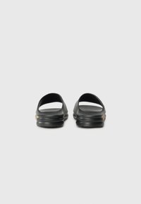 Thumbnail Image 3
