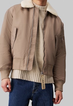 Chaquetas bomber - light brown