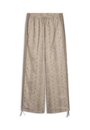 Pantalon large marron clair avec un motif serpent subtil, taille élastique, panneaux latéraux, cordons aux ourlets et petit logo sur la cuisse droite.