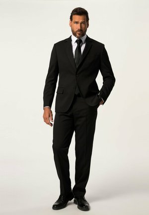 Suit - black