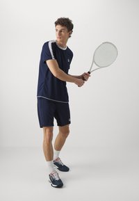 Fila SHORTS FILIP - Spordišortsid - navy
