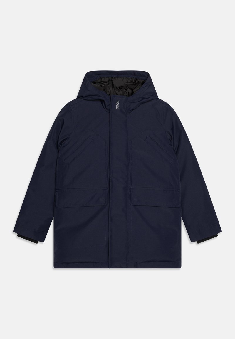 Parka blu marino con cappuccio, dotata di tasche a toppa frontali, fodera interna in pile e chiusura a zip. Tessuto liscio e resistente.