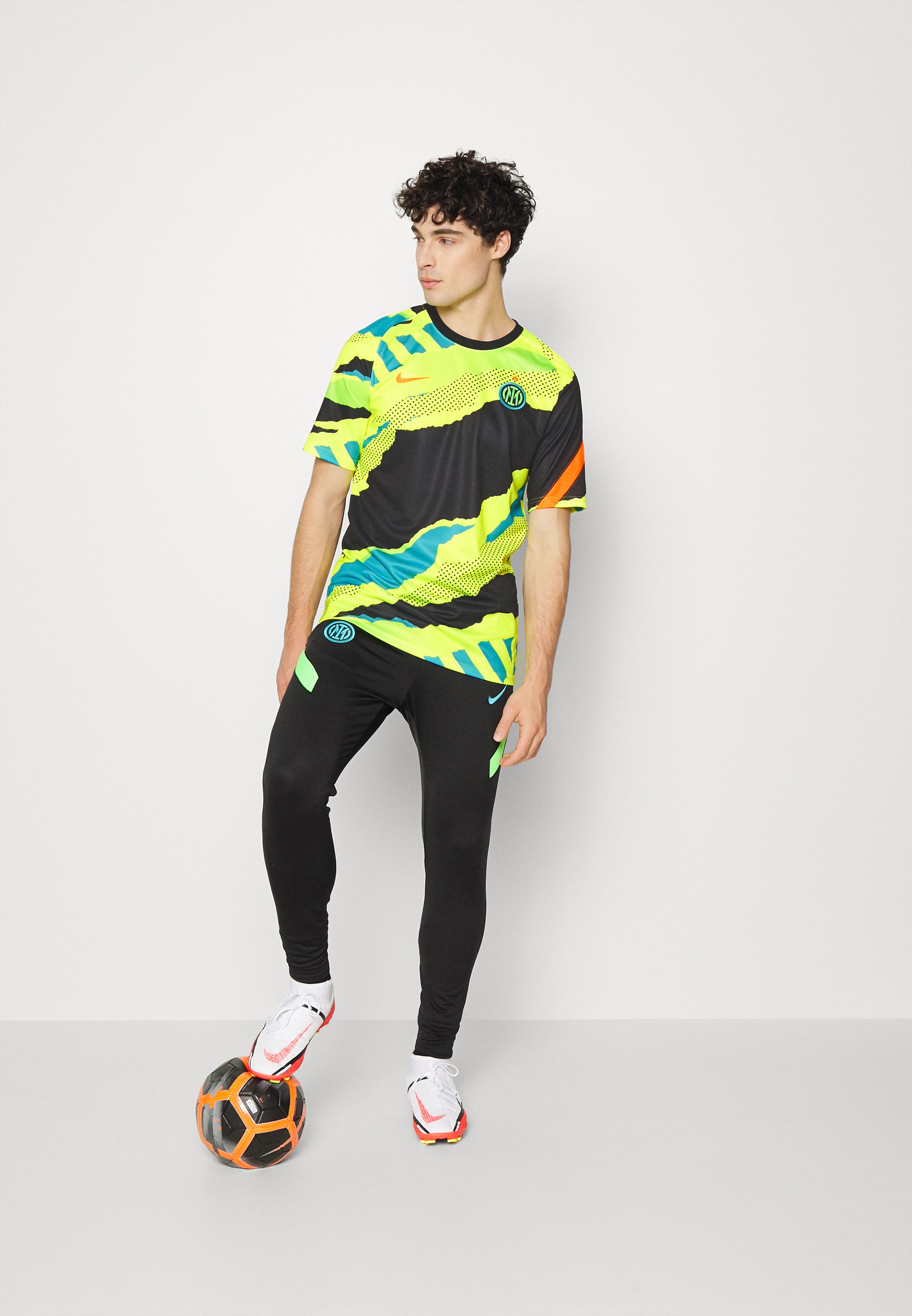 Nike Performance INTER MAILAND - Squadra - black/lemon/total orange/nero -  Zalando.it