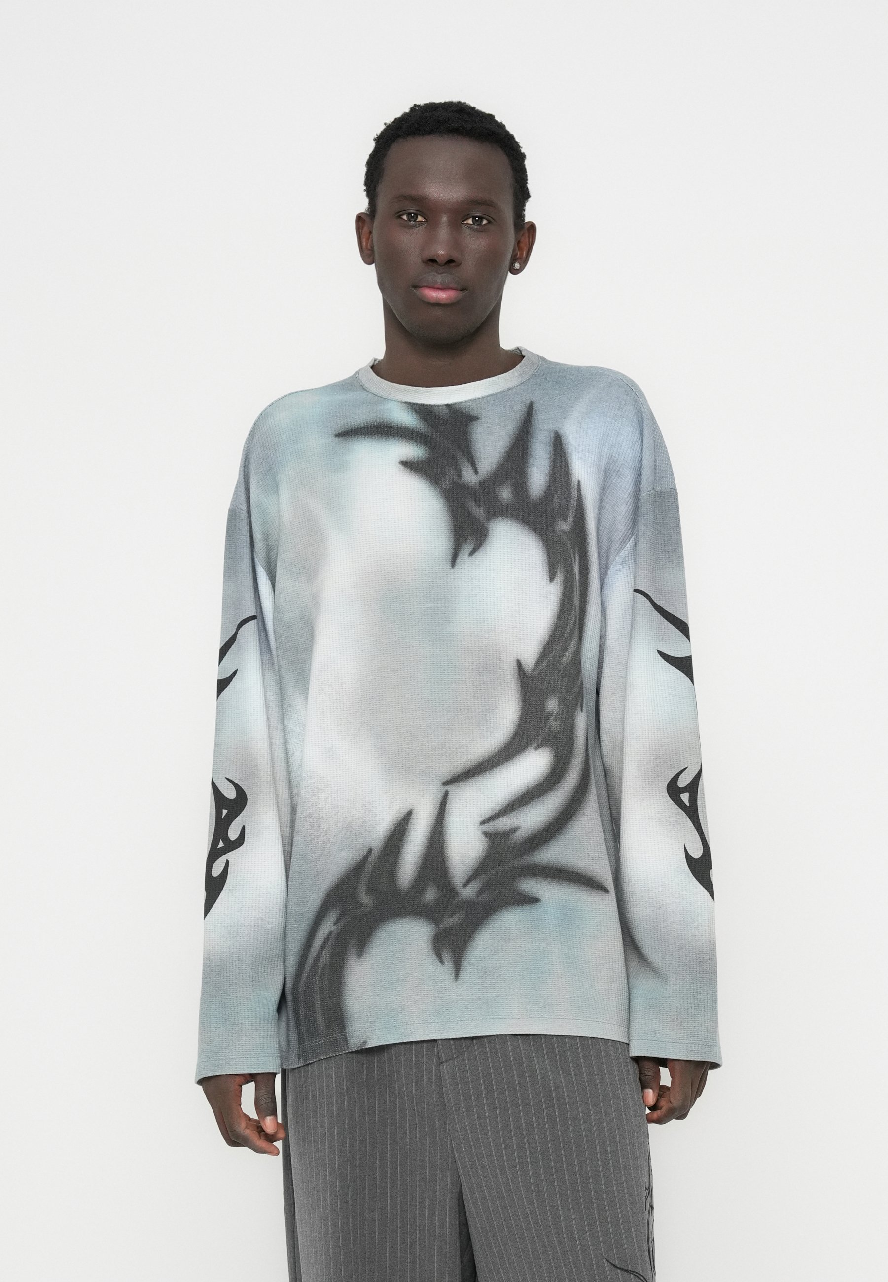 Jaded London SHIFT COLOUR TRIBAL - Long sleeved top - grey - Zalando