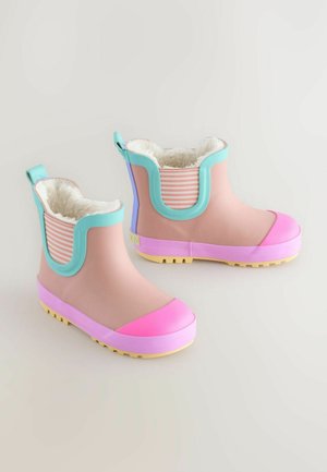 Waterdichte enkelboots in roze met lichtblauwe accenten. Voorzien van een zachte witte voering, rubberen zool en een mix van effen kleuren en strepen.