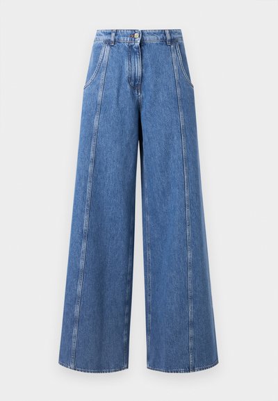 Wide-leg blue denim jeans featuring a high waist, prominent seam detailing, and a clean finish without pockets.
