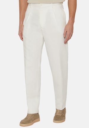 Chino - white