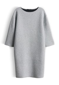 Zilveren oversized jurk met een ronde halslijn en driekwart mouwen, gemaakt van glinsterende textuurstof, met een losse pasvorm.