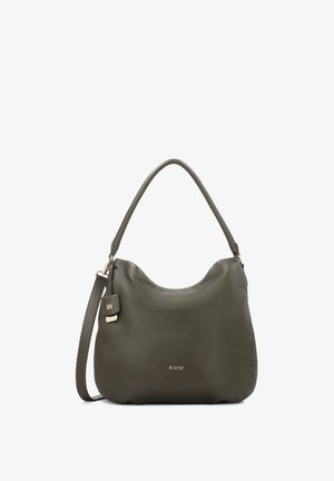 Olivově zelená kožená taška přes rameno s uvolněným designem, zlaté kovové detaily a odnímatelná visačka. Hladký povrch a jeden zaoblený úchyt.