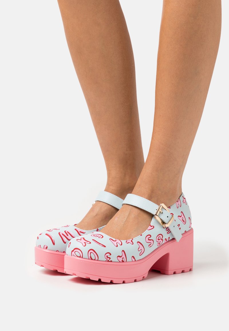 Koi Footwear TIRA MARY JANES MELANIE ALPHABET EDITION Platform heels