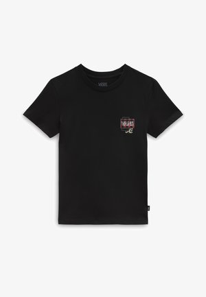 Camiseta de algodón negra con cuello redondo, que presenta un logotipo de Vans multicolor y un gráfico en el área del pecho izquierdo. Manga corta.