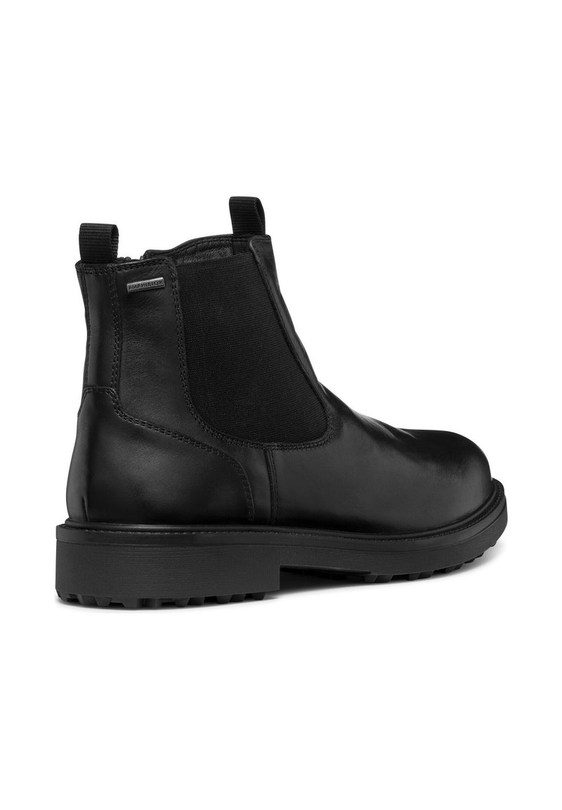 Schwarze Leder-Chelsea-Stiefel mit elastischen Seiteneinsätzen, strukturiertem Finish und einer robusten Gummisohle mit leichtem Absatz.