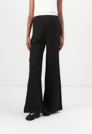MLAMILA WIDE JRS HW - Pantaloni - black