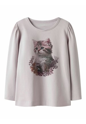 Light pink long-sleeve shirt with a detailed kitten surrounded by purple and brown flowers printed on the front.