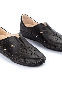 Pikolinos JEREZ - Bailarinas - black