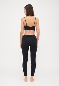 Peak Performance MAGIC LONG JOHN - Spodky - black