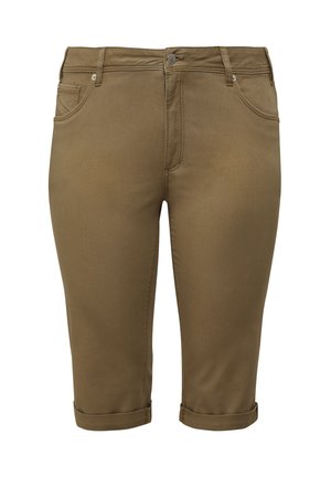 Shorts en mélange de coton marron, longueur genou, avec des ourlets retroussés, des poches avant et une fermeture à bouton. Texture lisse avec des détails de couture minimaux.