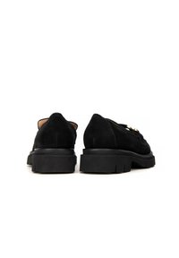 WITTCHEN Instappers - black