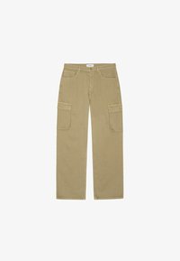 Neizbrano, tree house sand