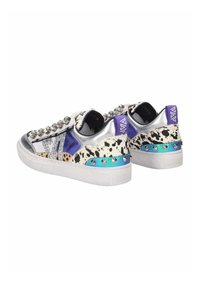 Emanuelle Vee OLIVIA - Sneakers basse - bianco