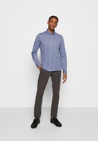 Tommy Hilfiger SHIRT - Camisa - navy