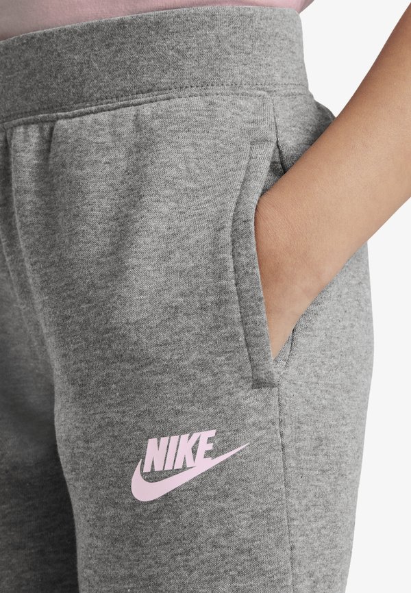 CLUB  - Tracksuit bottoms2