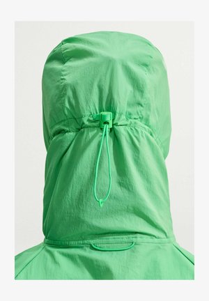 Nike Performance, M NK UV RPL STRIDE JACKET - Μπουφάν για τρέξιμο - green spark cucumber calm