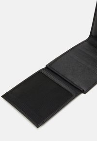 Armani Exchange MANS TRIFOLD CREDIT CARD COIN - Novčanik - nero /black