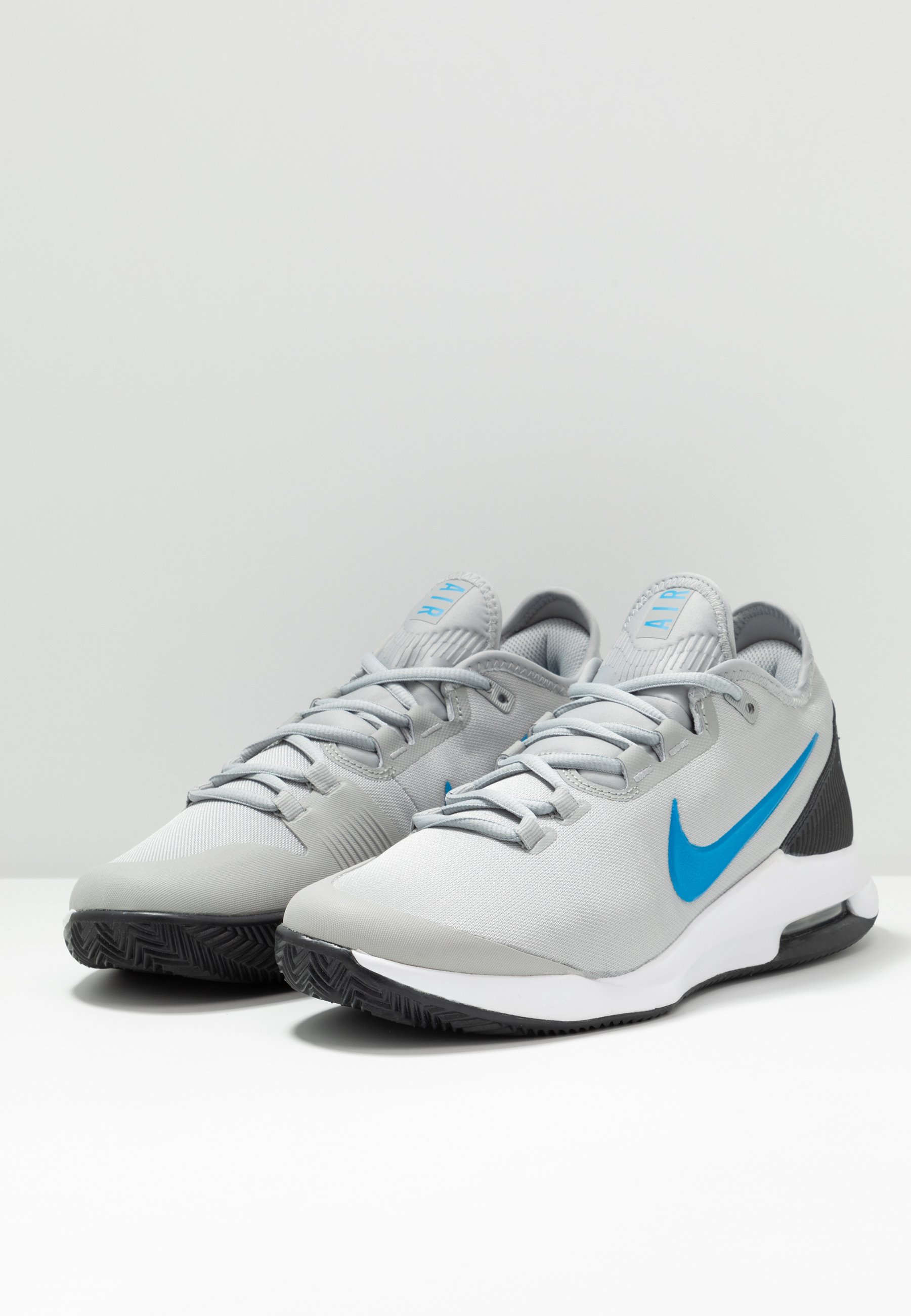 Nike Air VaporMax 360 BLANCAS Y ROJAS - ZapasGo