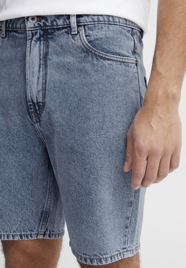 SDELMO STRAIGHT FIT - Denim shorts3